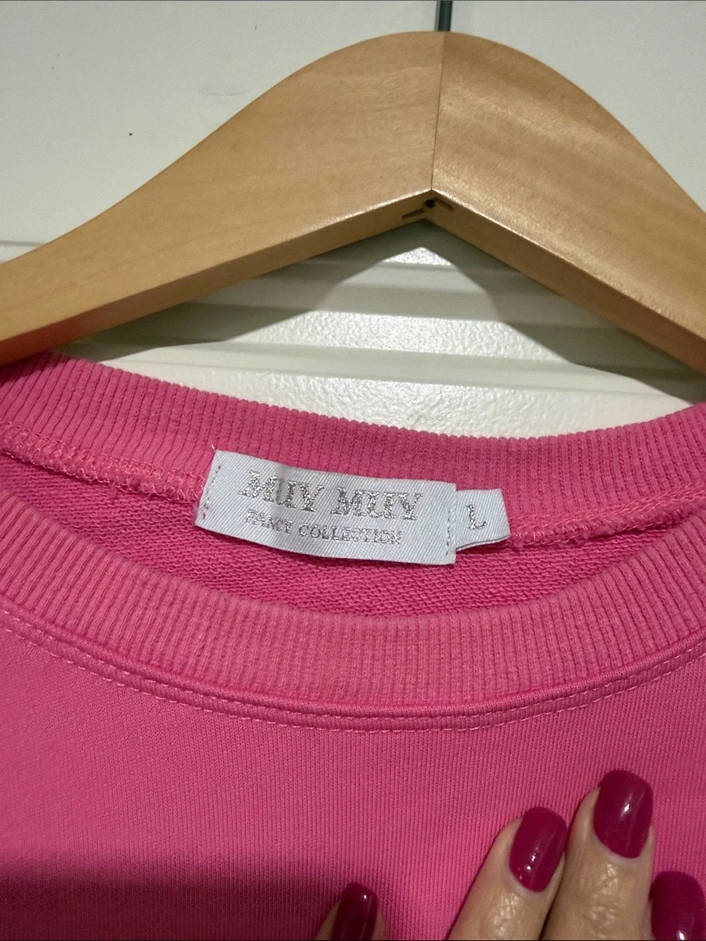 Bright Pink Sequin Banana Appliqué Crewneck Sweatshirt